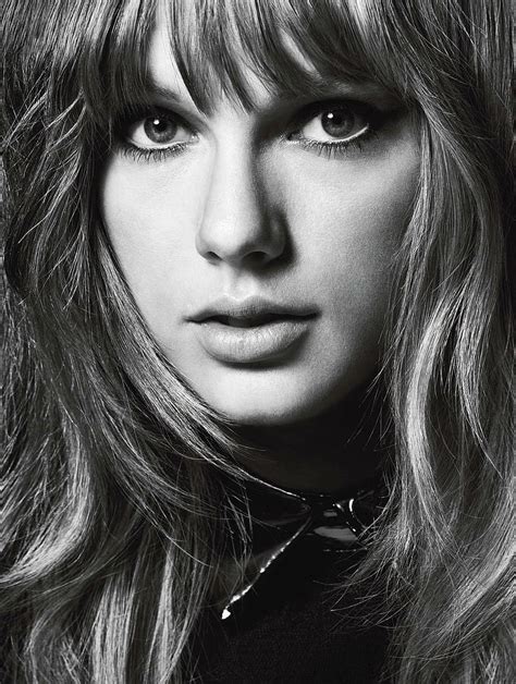 Taylor Swift Women Blonde Singer Face Closeup Monochrome