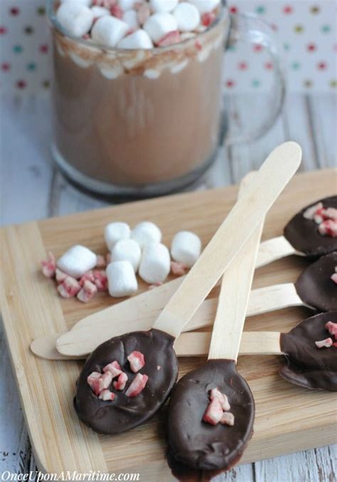 Chocolate Mint Dipped Spoons Recipe Delicious Dinner Recipes Yummy