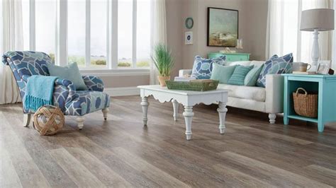 Vinyl Flooring Buying Guide In 2020 Vinyl Flooring Living Room Vinyl