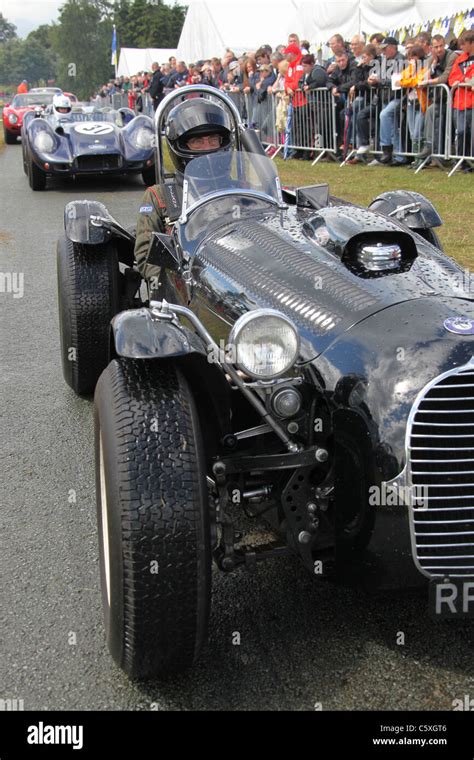 Cholmondeley Castle Pageant Of Power Das 1956 Hwm Stovebolt Special