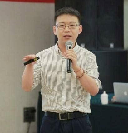 Sites for free online education helps you to learn courses at your comfortable place. Rui (Eric) YUAN - Faculty of Education | University of Macau