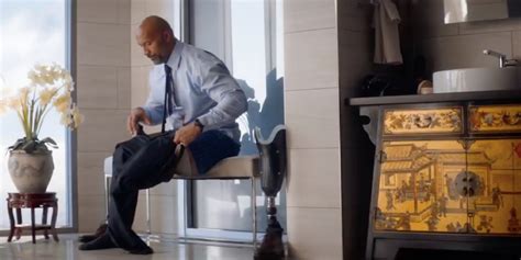 An Amputee Reviews The Rock Playing An Amputee In Skyscraper