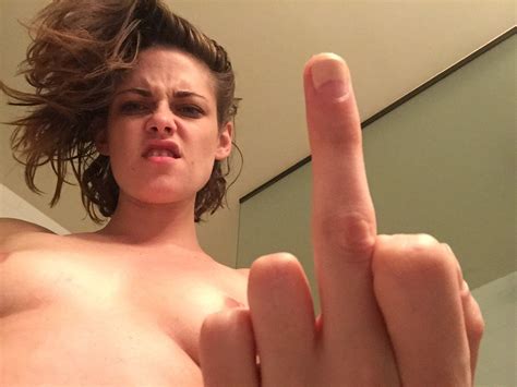 Kristen Stewart Sexy Body In A Private Leaked Naked Pictures Nsfw
