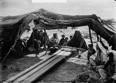 The Everyday Lives Of Bedouins 100 Years Ago Daily Mail Online