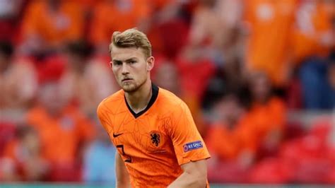 Frank de boer kapten : Matthijs De Ligt đi vào lịch sử Euro