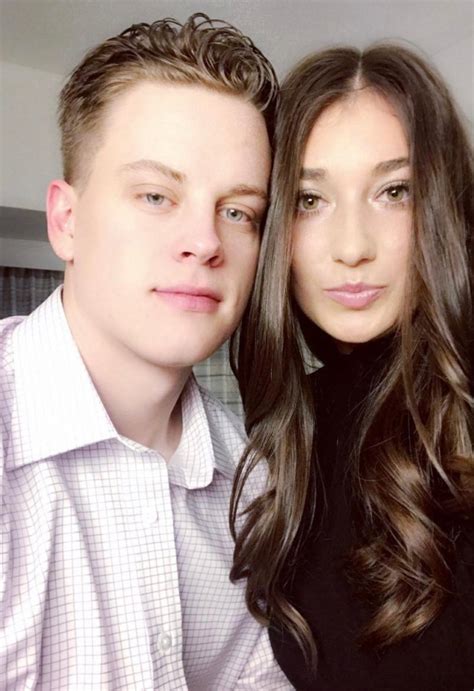 joe burrow s girlfriend still proud despite super bowl 2022 loss