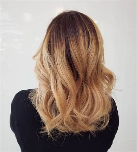 12 Latest Loose Curls To Rock With Medium Hair 2024 Trend