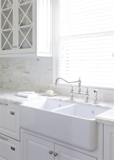 I am planning to do the kitchen cabinets in white dove and the walls in kitchen and throughout main floor in a light grey. White Dove Cabinets - Traditional - kitchen - Benjamin ...