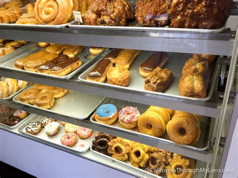 Sweet Dozen Donuts Some Of The Best Donuts In Sacramento California