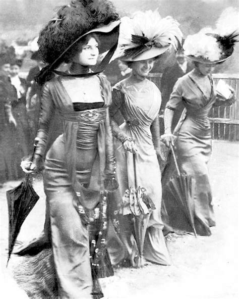 Three Women Elegant Edwardian Ladies Walking Fancy Hats Victorian Dress