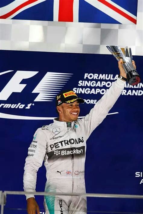 Winner Hamilton Gp F1 Singapour Lewis Hamilton Wins Singapore Grand