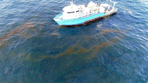 Private Public Effort Contains 1 Million Gallons Of Oil At Longest Us