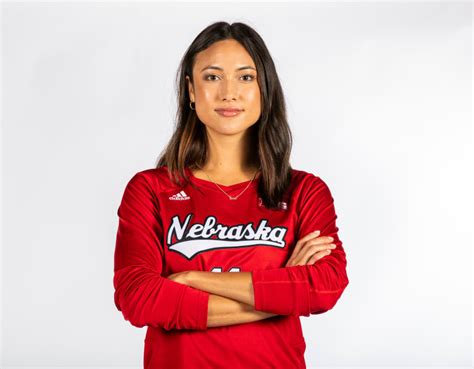 Nebraska Volleyball Outside Hitter Lexi Sun Is Returning For Another Season