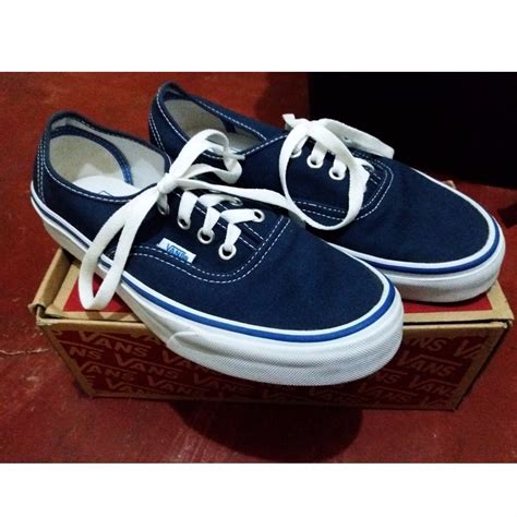 Free shipping on selected items. Authentic VANS Shoes From Dubai, UAE (Used Once), Women's Fashion, Footwear on Carousell