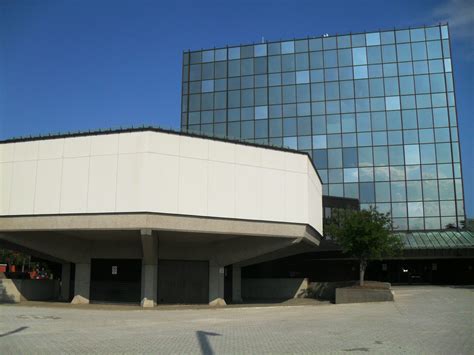 Kuching north city hall está situado na ground floor, jalan depo, semariang baru fasa 2, 93050 kuching, sarawak, malaysia. Third phase of the grounds reconstruction project at North ...