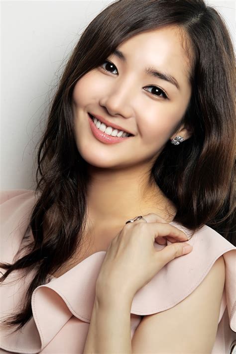 Aktris cantik park min young sudah membintangi banyak drama korea populer. "Memories Of Love" from City Hunter