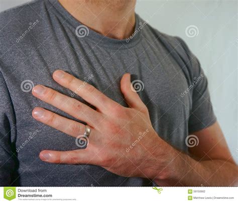 Https://tommynaija.com/wedding/what Hand Do A Man Wear His Wedding Ring On