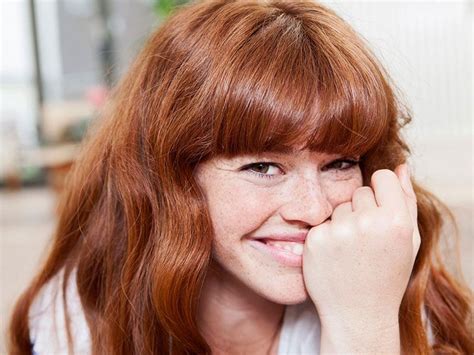 What Are Freckles Causes And Caring Tips Nivea