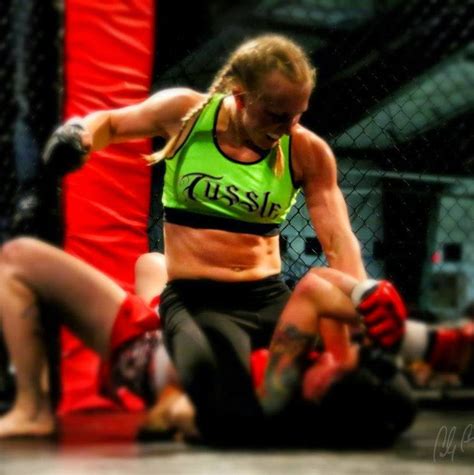 Babes Of Mma Fighter Babe Roma Pawelek Makes Her Pro Mma Debut Tomorrow