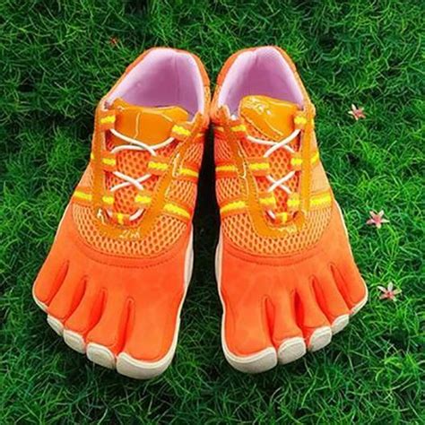 Unisex Five Fingers Barefoot Running Shoes With Toes Separated Training