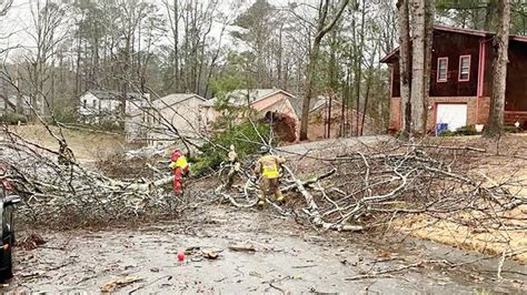 Powerful Storm Tornadoes Leave Two Dead In Georgia Statesboro Herald