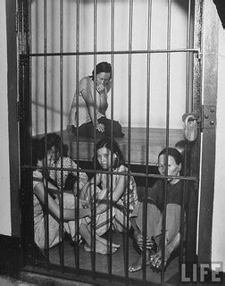 Women prisoners sitting in crowded jail cells, in French I… | Flickr