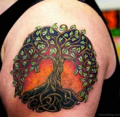 51 Classic Tree Tattoos For Shoulder