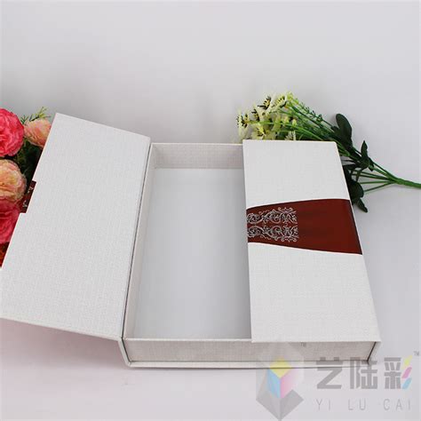 Yilucai Custom Print Paper Cardboard Gift Box For USA American
