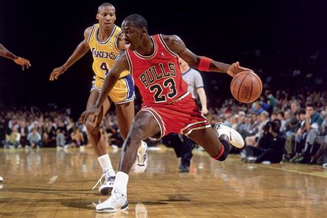Michael Jordan Dunk Contest Photo Explained By Si Photographer Sports