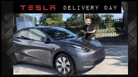 Tesla Model Y 2022 Delivery Youtube