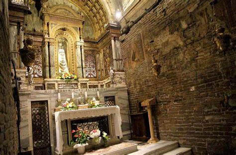 Il santuario della santa casa si trova a loreto (an): Home - Santuario Loreto