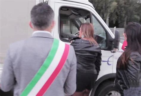 Italian Councillors Dress Up As Prostitutes In Bid To Shame Men Daily