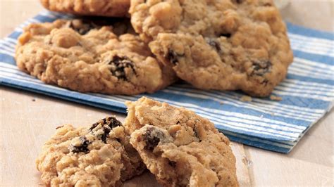 A foolproo… | cookie r. Oatmeal Raisin Cookies Recipe - Pillsbury.com