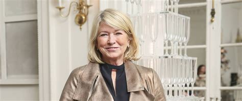 Martha Stewart Launches New Cbd Line With Canopy Growth