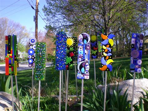 Garden Stakes Garden Crafts Diy Wood Crafts Diy Wood Diy Fused Glass Artwork Stained Glass