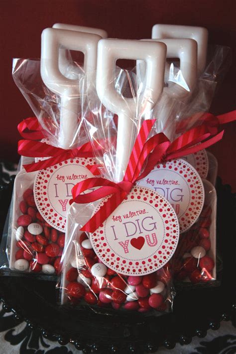 5 Valentines Day Candygrams You Can Make At Home