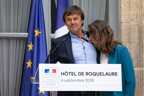 Nicolas hulot a démissionné le 28 août 2018 de sa fonction de ministre de la transition écologique et solidaire au sein du gouvernement d'edouard philippe dont il faisait partie depuis mai 2017. Nicolas Hulot et sa femme Florence Lasserre, son premier ...