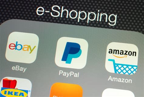 Sollte dein gutschein einen mindestbestellwert oder eine zeitlich beschränkte gültigkeit haben, stelle bitte sicher, dass diese daten noch aktuell sind. Überraschende Kooperation: Amazon-Gutscheine jetzt auch ...