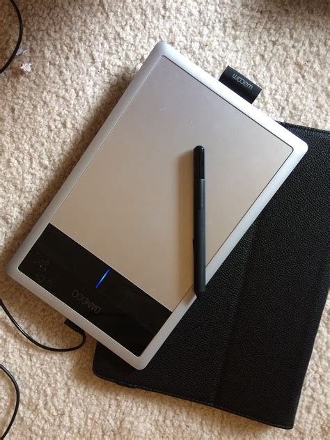 Wacom Bamboo Drawing Tablet With The Pen And A Case For 20 It Works