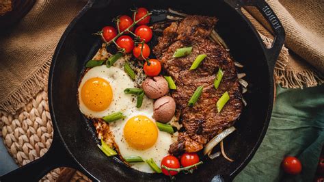 Bò Né Vietnamese Sizzling Steak And Eggs Breakfast And Brunch — The