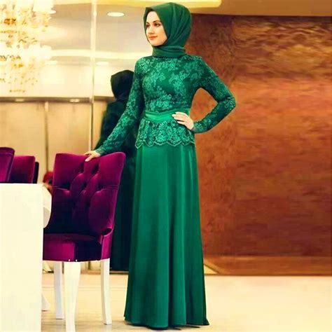Green Champagne Formal Lace Long Sleeve Muslim Evening Dress Hijab