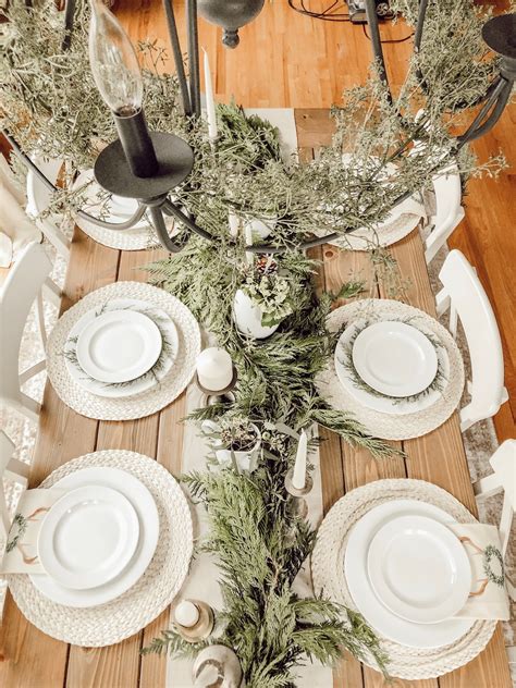 A Rustic Farmhouse Holiday Tablescape Cozy Cottage Home Inspiration