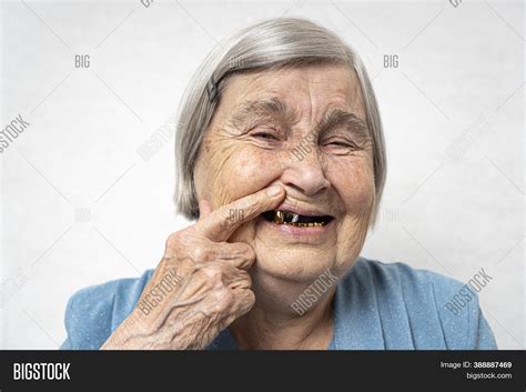 Toothless Elderly Image And Photo Free Trial Bigstock