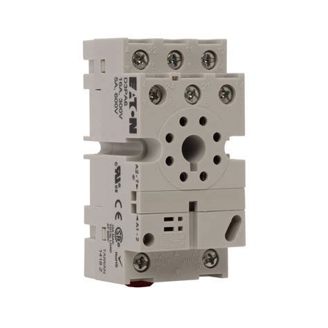 D3pa6 Eaton D3 2p Finger Safe Octal Socket