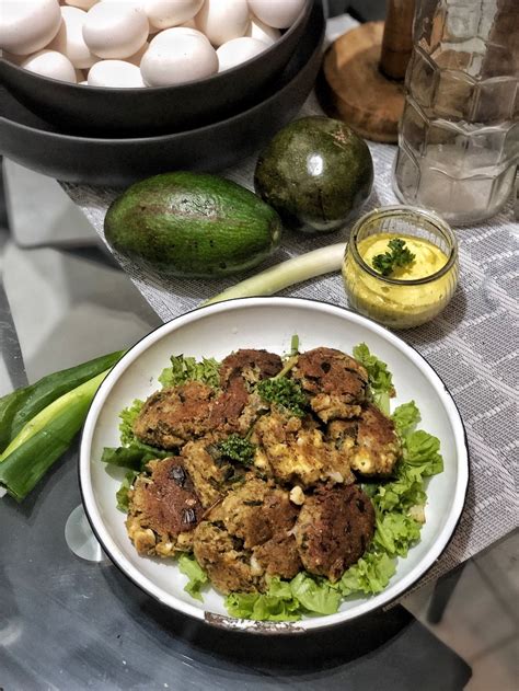 Tasty nutritious meals, snacks and sweet treats the whole family will love. Canned Tuna Sardines Fish Cake - Healthy Keto Low Carb - Zaneta Baran