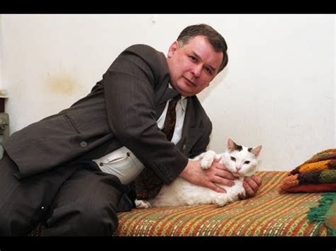Jarosław kaczyński i jego miłość do zwierząt. Koty Jarosława Kaczyńskiego, Jarosław Kaczyński i jego ...