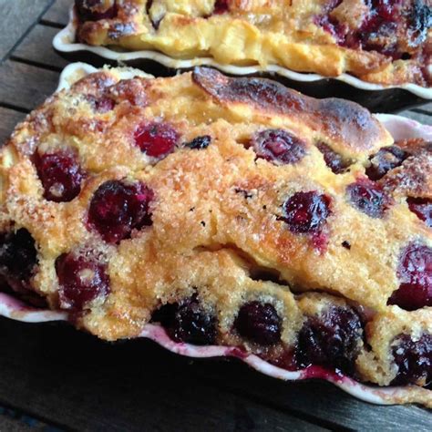 1 (20 onces) peut allumer le remplissage de la tarte aux cerises. La meilleure recette de clafoutis aux cerises | Recette en ...