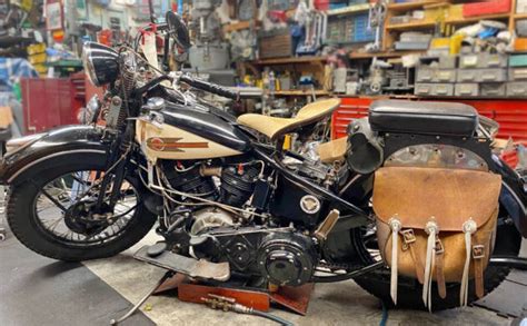 Owned 50 Years 1939 Harley Davidson El Knucklehead Barn Finds
