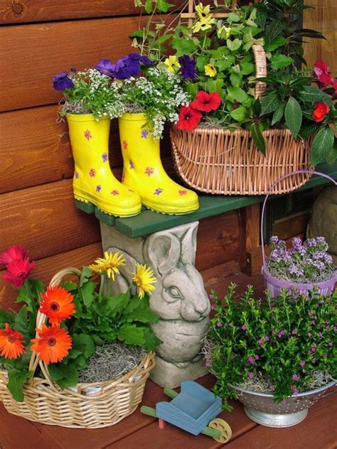 Our gallery of easy diy flower arrangements is full of creative ways to display your blooms. How to Create a Butterfly Garden in Containers | HGTV