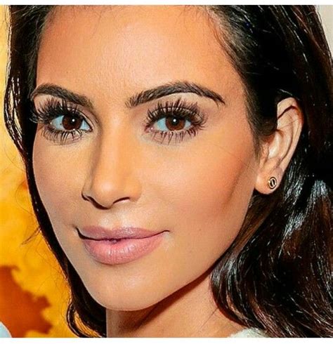 Kim Kardashian Makeup And Eyelashes Kim Kardashian Eyebrows Kim